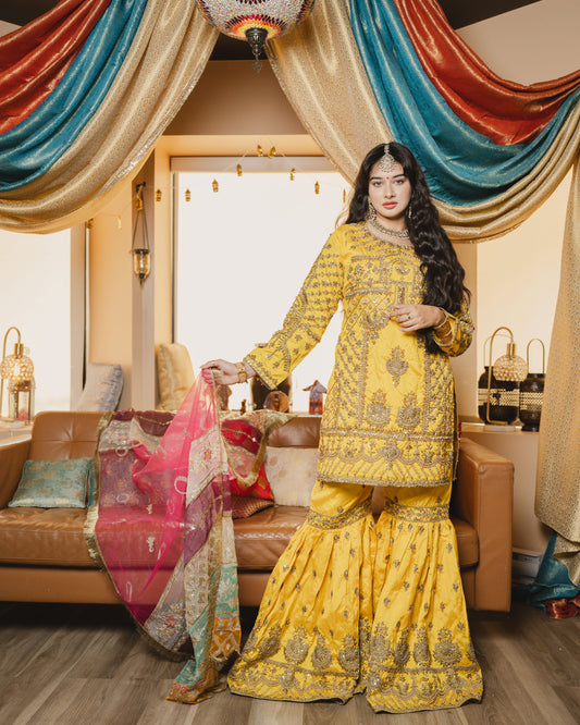 Yellow gharara